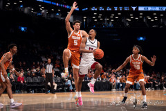 Texas-vs-St-Joes-11.22.24-4