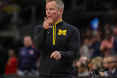 2025-03-28-Michigan-vs-Auburn-DH00192-116