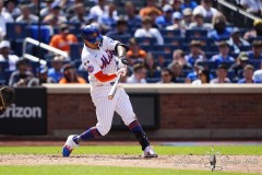 NEW YORK — AUGUST 21: New York Mets third baseman Mark Vientos (27) hits a home run against the Baltimore Orioles during the seventh inning at Citi Field on August 21, 2024, in New York, New York. (Gregory Fisher/A Lot of Sports Talk)