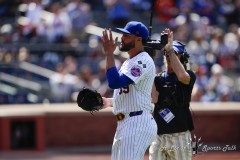 NEW YORK — AUGUST 21: New York Mets pitcher Sean Manaea (59) is taken out of the game during the eighth inning against the Baltimore Orioles at Citi Field on August 21, 2024, in New York, New York. (Gregory Fisher/A Lot of Sports Talk)