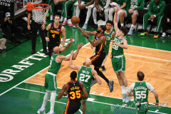 hawks_at_celtics_54-scaled