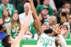 JER_NBAplayoffs_BucksVs.Celtics_Round2Game2_5.4.22-10-2