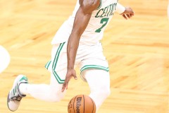 JER_NBAplayoffs_BucksVs.Celtics_Round2Game2_5.4.22-9-2
