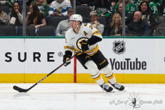 DALLAS, TX — Mikko Rantanen put on a scoring clinic with the OT game winner, and a natural hat trick, to lead the Dallas Stars over the Boston Bruins at American Airlines Center.