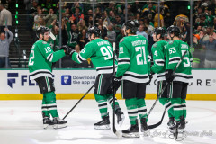 DALLAS, TX — Mikko Rantanen put on a scoring clinic with the OT game winner, and a natural hat trick, to lead the Dallas Stars over the Boston Bruins at American Airlines Center.