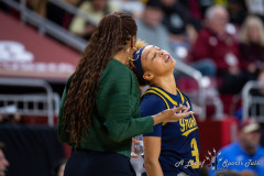 CHESTNUT HILL, MA - JANUARY 23: Notre Dame Fighting Irish guard Hannah Hidalgo (3) reacts during a women’s college basketball game between the Notre Dame Fighting Irish and the Boston College Eagles on January 23, 2025, at Conte Forum in Chestnut Hill, MA. (Photo by Erica Denhoff/Icon Sportswire)