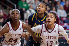 CHESTNUT HILL, MA - JANUARY 23: Boston College Eagles guard Dontavia Waggoner (24) and Boston College Eagles guard Tatum Greene (13) box out Notre Dame Fighting Irish forward Liatu King (20) during a women’s college basketball game between the Notre Dame Fighting Irish and the Boston College Eagles on January 23, 2025, at Conte Forum in Chestnut Hill, MA. (Photo by Erica Denhoff/Icon Sportswire)