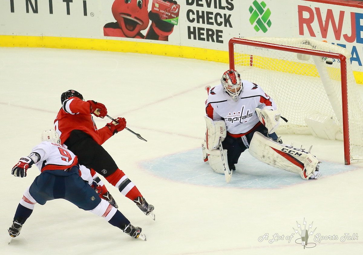 NHL: Washington Capitals at New Jersey Devils (01.18.18)