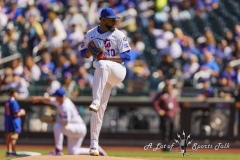 QUEENS, NEW YORK — SEPTEMBER 8:   New York Mets pitcher Luis Severino (40) winds up for a pitch during warm-ups prior to the game against the Cincinnati Reds at Citi Field on September 8, 2024, in Queens, N.Y. (Scotty Rausenberger/A Lot of Sports Talk)