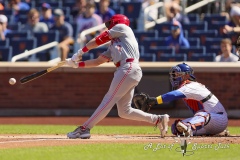 QUEENS, NEW YORK — SEPTEMBER 8:  Cincinnati Reds outfielder Spencer Steer (7) puts the ball in play during the game between the New York Mets and the Cincinnati Reds at Citi Field on September 8, 2024, in Queens, N.Y. (Scotty Rausenberger/A Lot of Sports Talk)