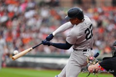 BALTIMORE — JULY 12: New York Yankees right fielder Juan Soto (22) hits a single against the Baltimore Orioles during the first inning inside Oriole Park at Camden Yards on July 12, 2024, in Baltimore, Maryland. (Gregory Fisher/A Lot of Sports Talk)