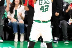 JER_NBAplayoffs_BucksVs.Celtics_Round7Game2_5.4.22-10