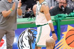 JER_NBAplayoffs_BucksVs.Celtics_Round7Game2_5.4.22-11