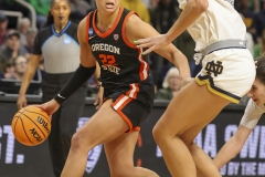 ALBANY, NEW YORK – MARCH 29:  Oregon State guard TALIA VON OELHOFFEN (22) looks for an open teammate  during the 2024 NCAA Women’s Basketball Tournament Albany 1 Regional semifinal at MVP Arena on March 29, 2024, in Albany, N.Y.  (Scotty Rausenberger/A Lot of Sports Talk)